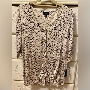 NWT short sleeve button down tie front animal print blouse XL
